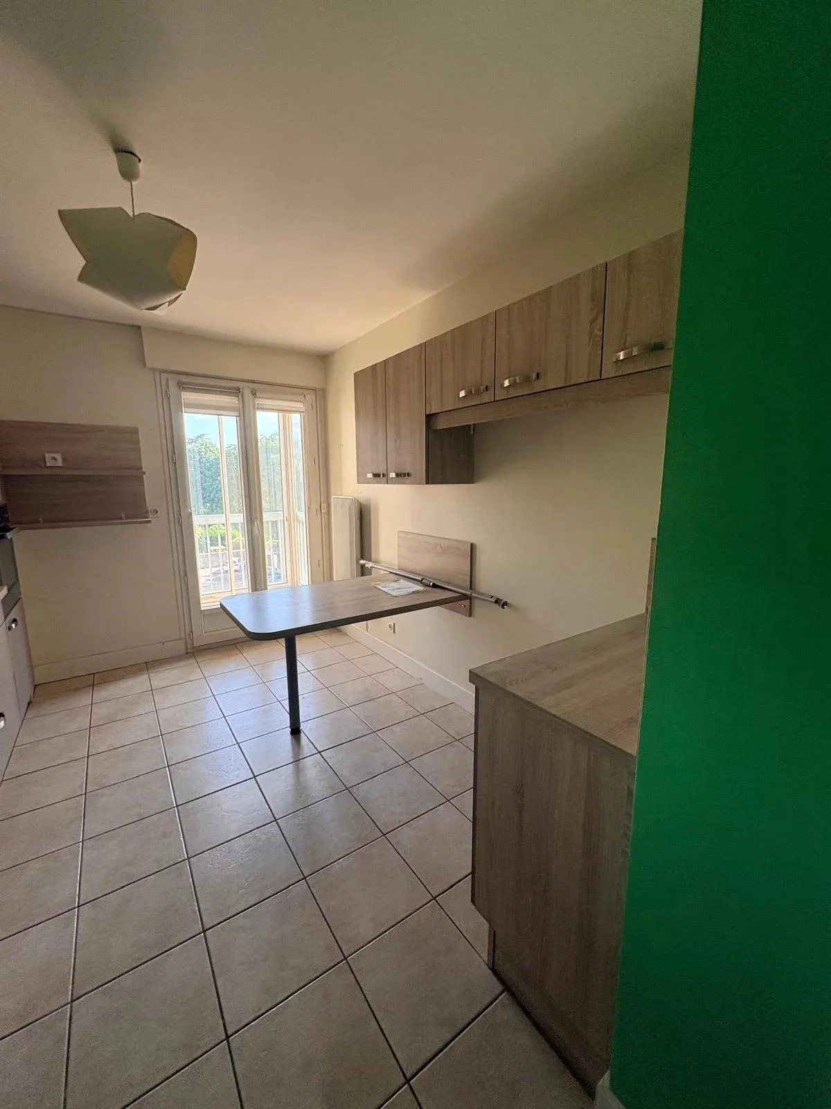 Flat Chemin d'Argevillières in Privas