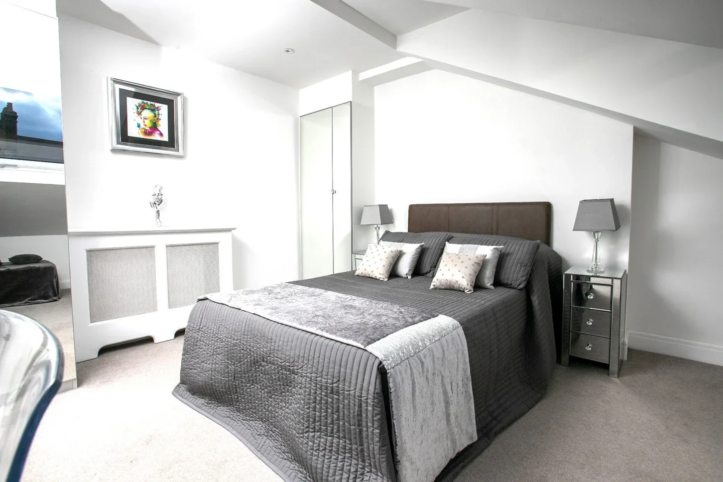 Flat Richmond Hill in Greater London