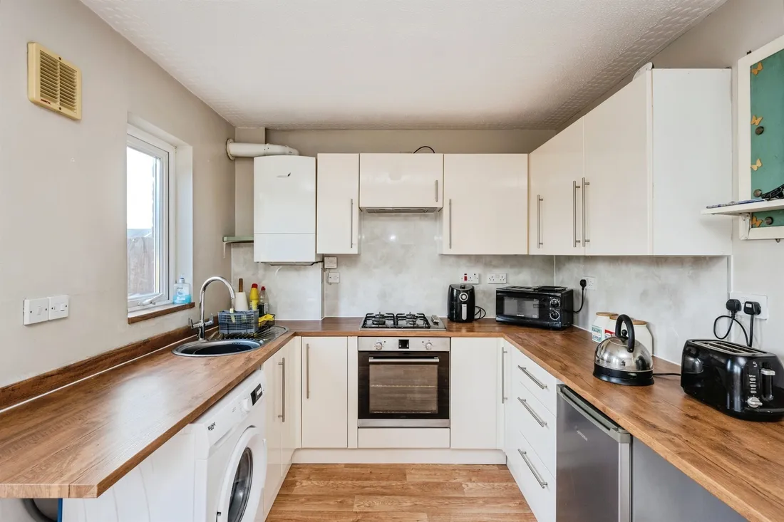House Llys Dol in Swansea