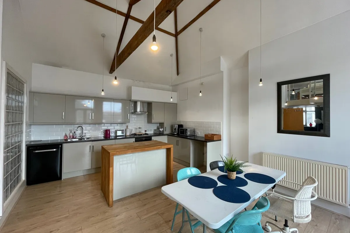 Flat Albert Road in Penarth