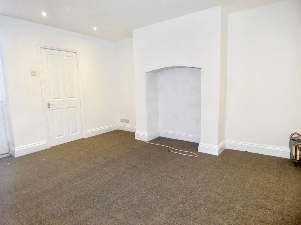 Flat Elliott Street in Newsham