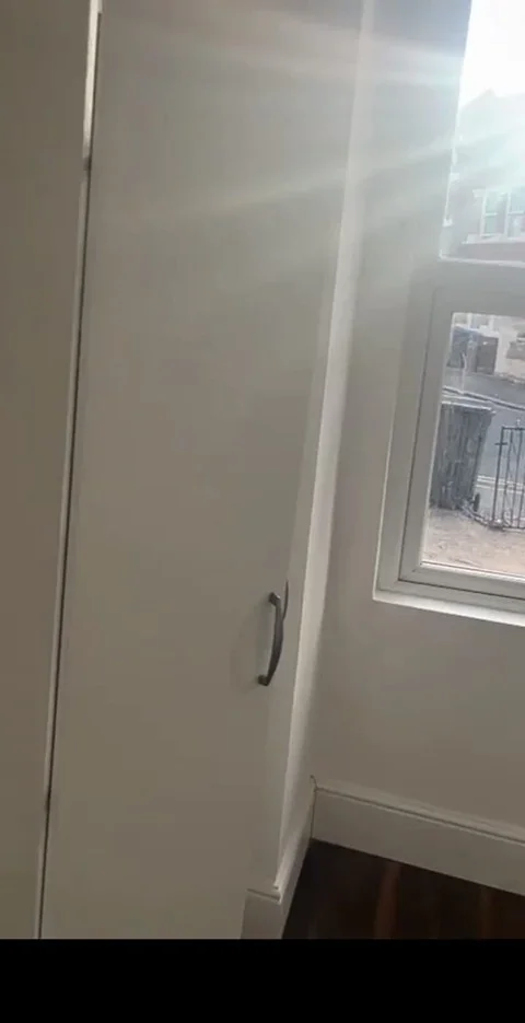 Room Hazeldean Road in Greater London