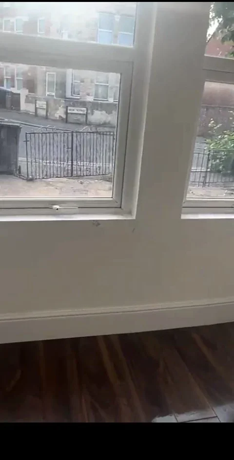 Room Hazeldean Road in Greater London
