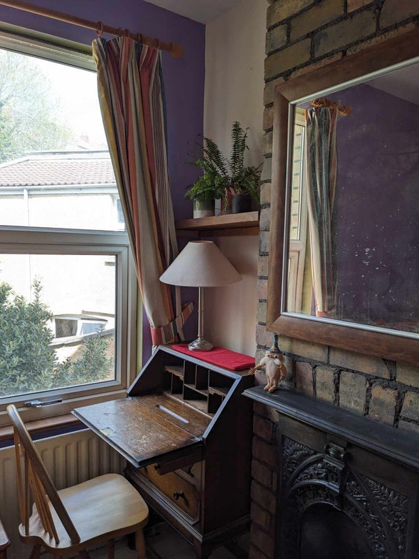 Room Cotswold Road in Bristol