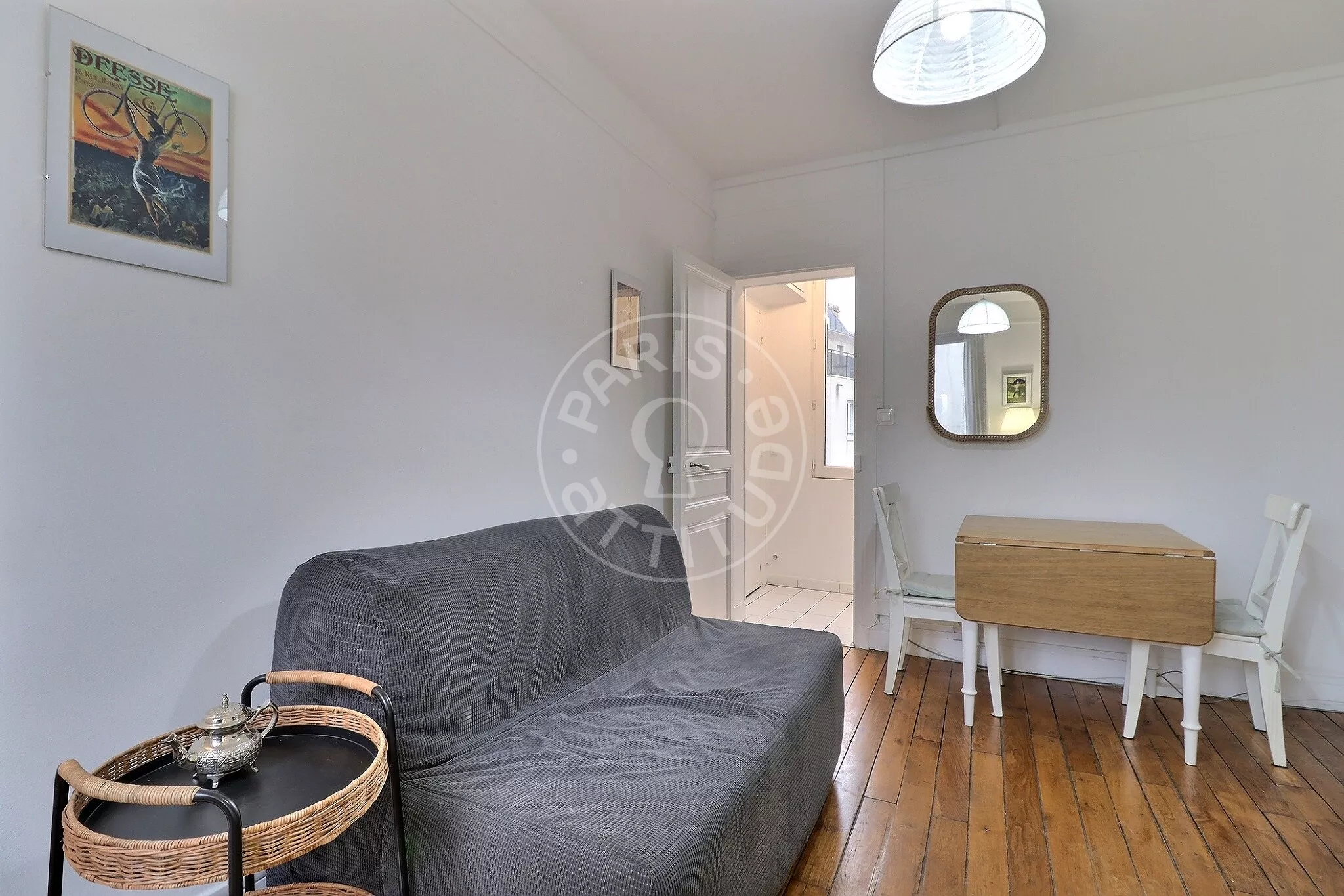 Appartement Rue Léon Frot à Paris
