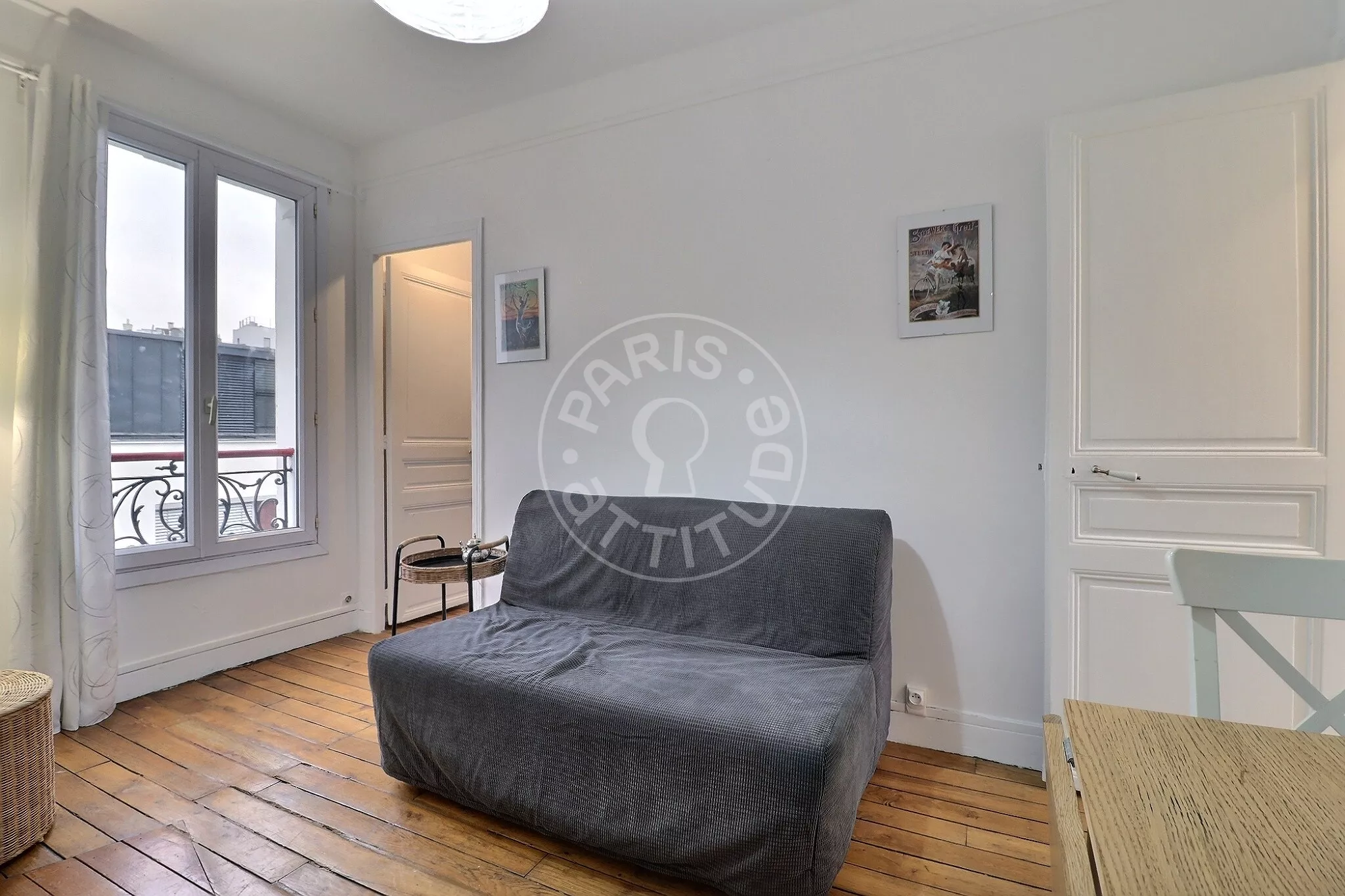 Appartement Rue Léon Frot à Paris