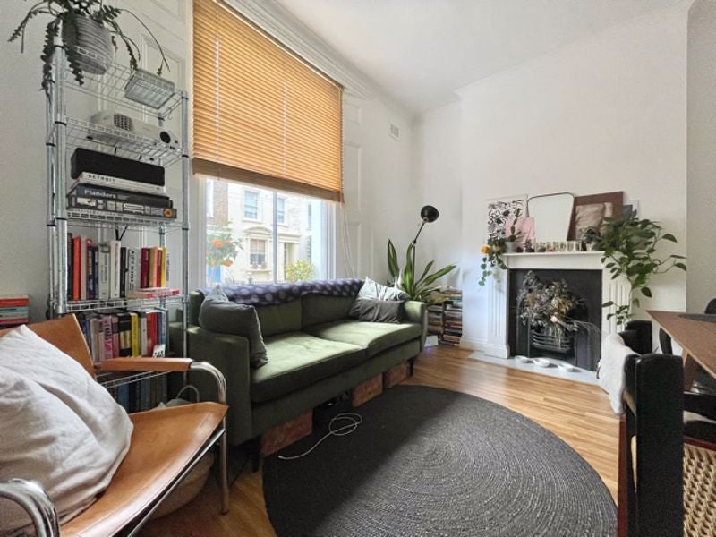 Flat Warneford Street in Greater London