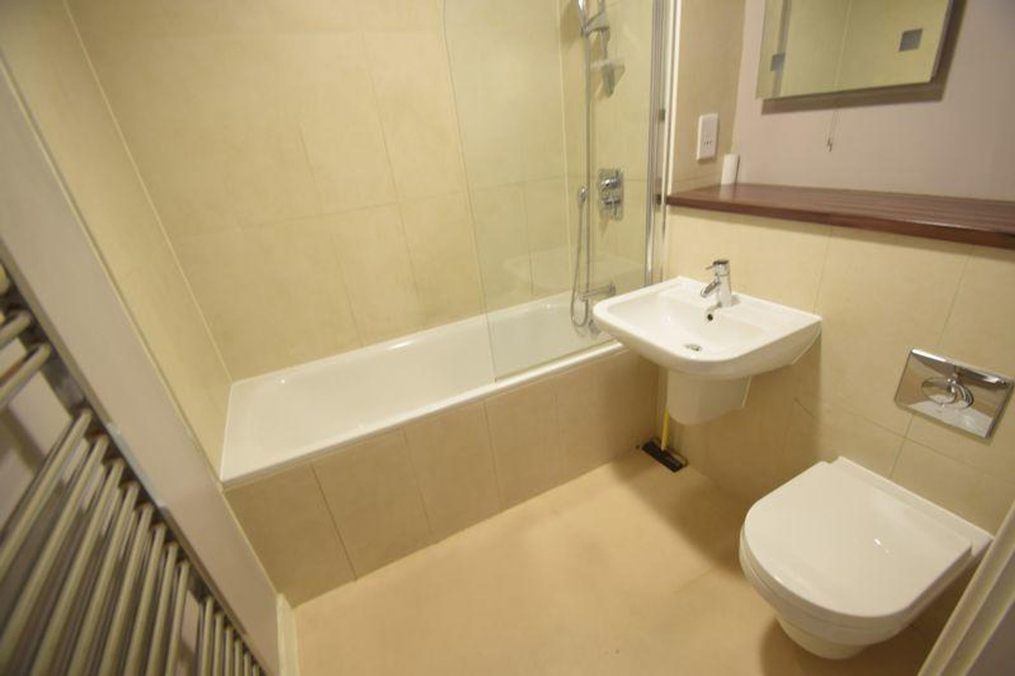 Flat Midland Road in Luton