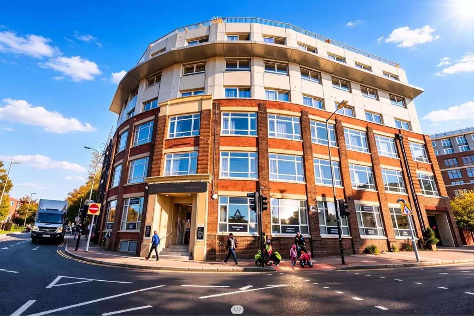 Flat Midland Road in Luton
