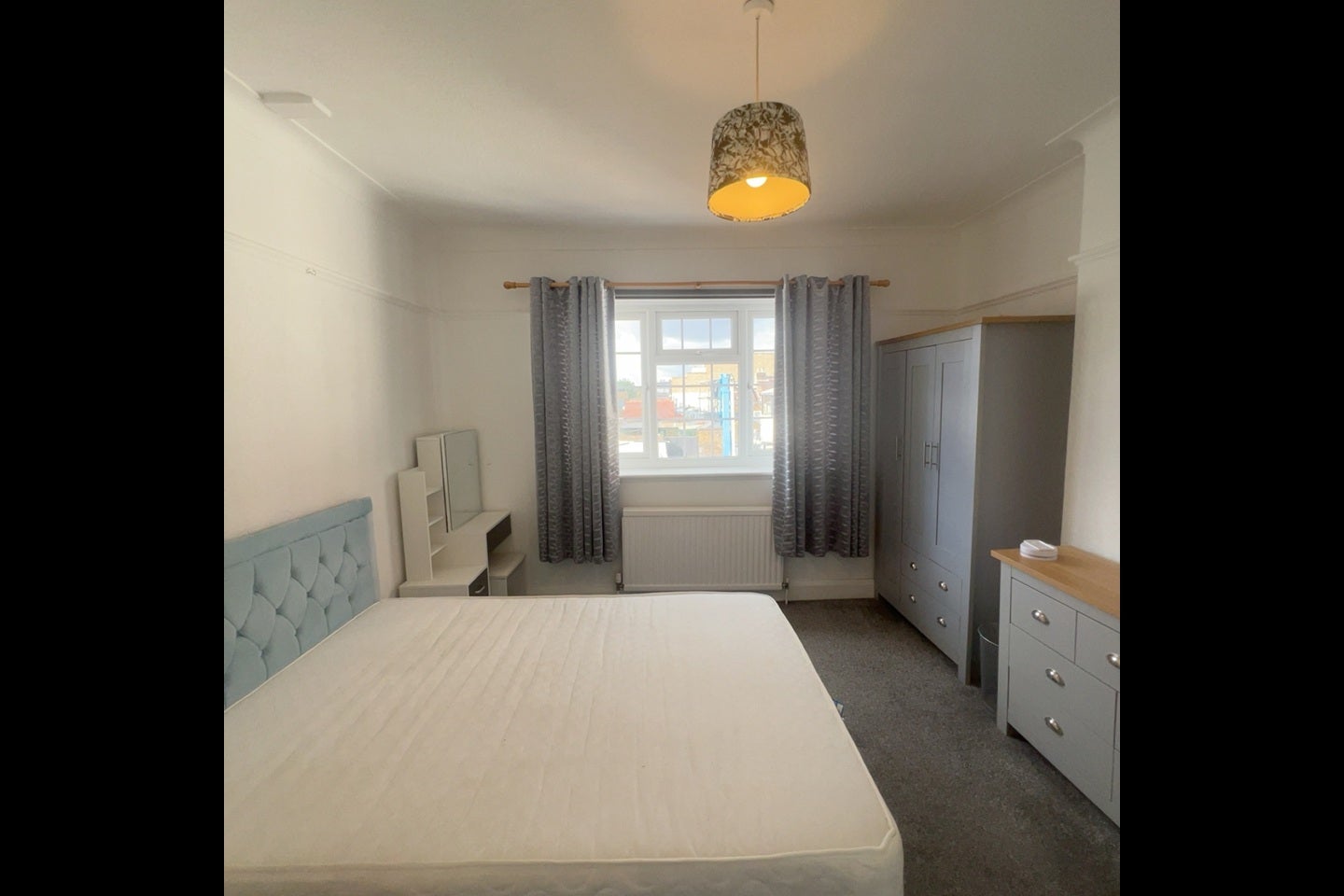 House Culmington Road in Greater London