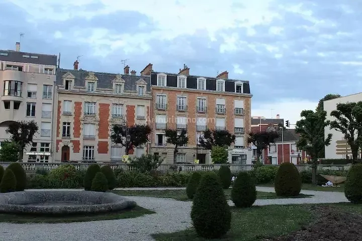 Appartement Cours Anatole France à Reims
