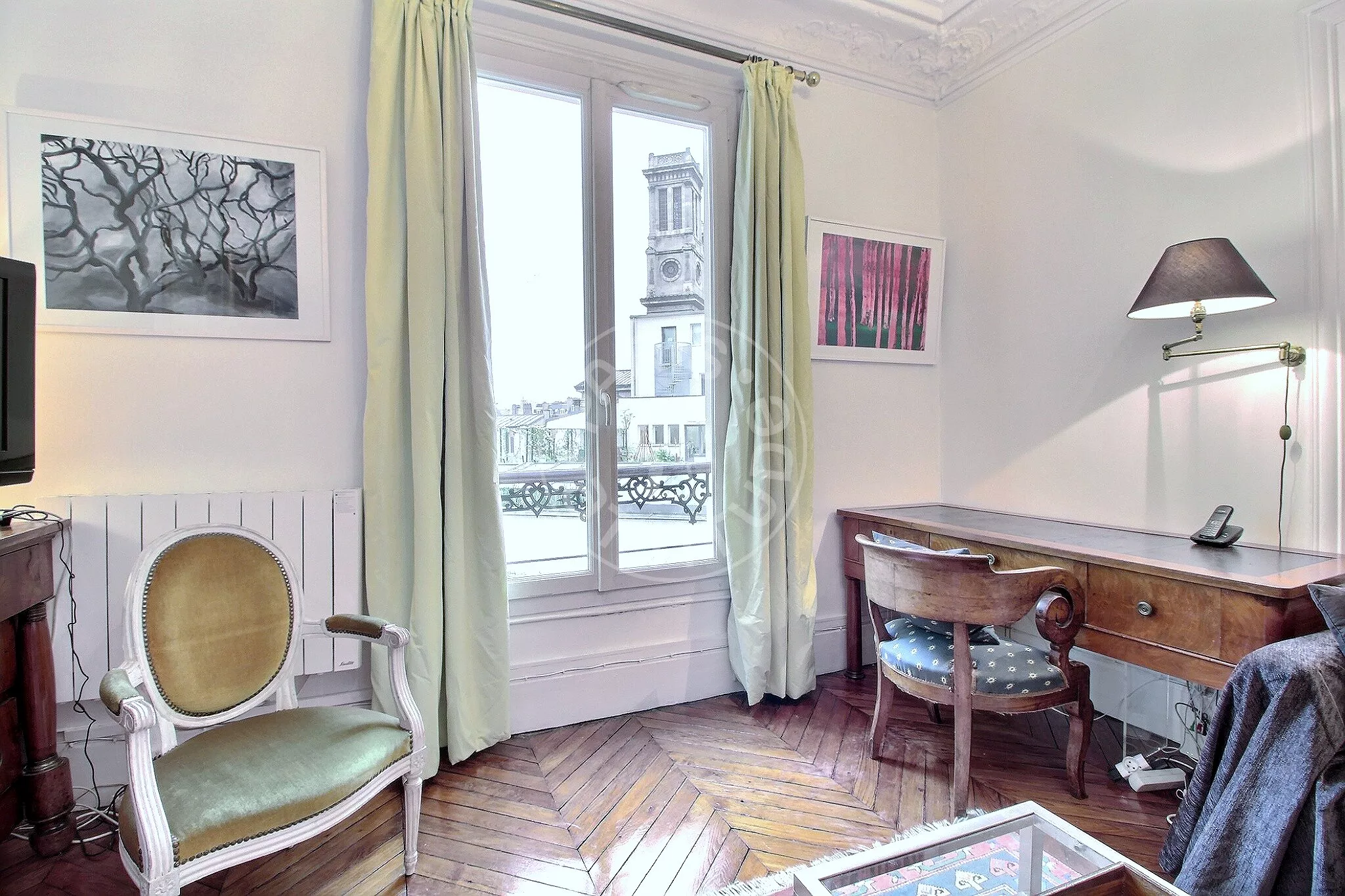 Flat Boulevard de Magenta in Paris