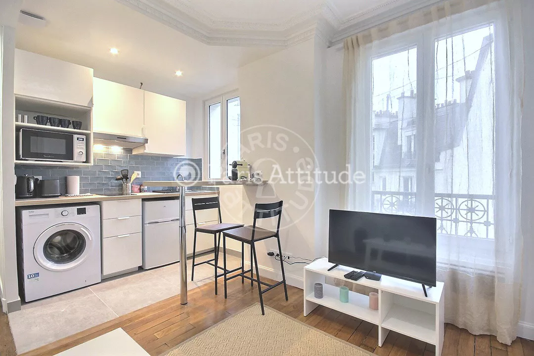 Appartement Rue Joseph de Maistre à Paris