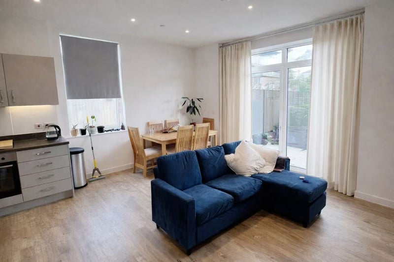 Room Ardisia Mews in Greater London