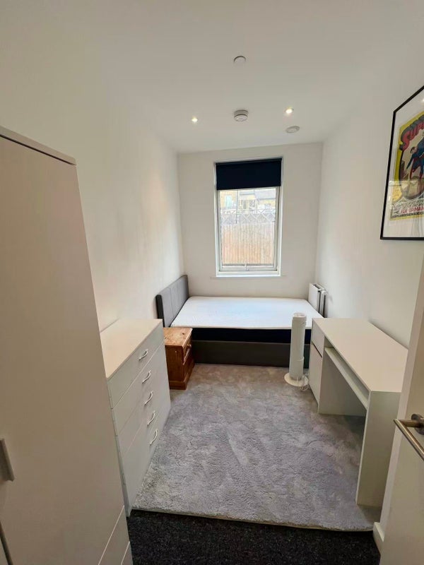 Room Ardisia Mews in Greater London