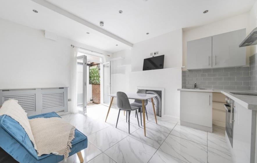 Flat Brendon Street in City of Westminster