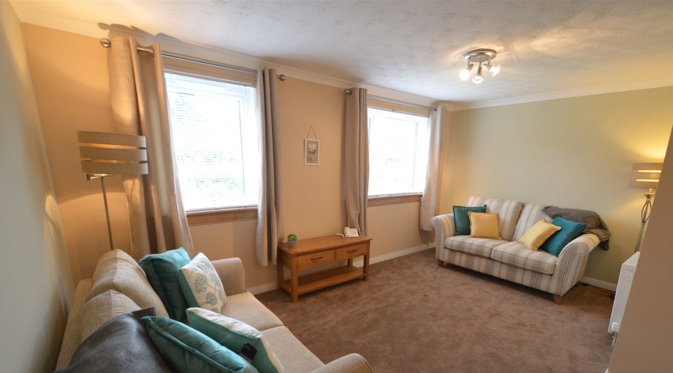 Flat Fortingall Place in Glasgow