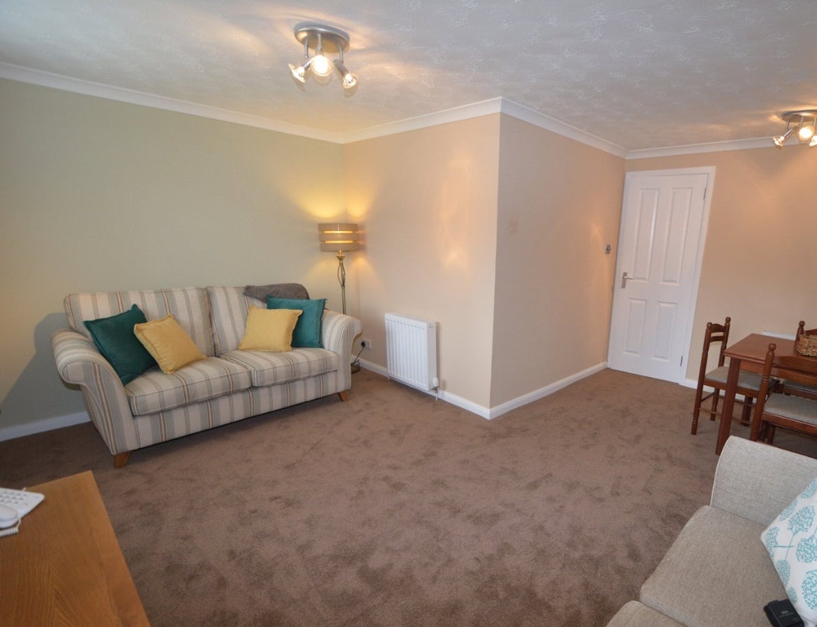 Flat Fortingall Place in Glasgow