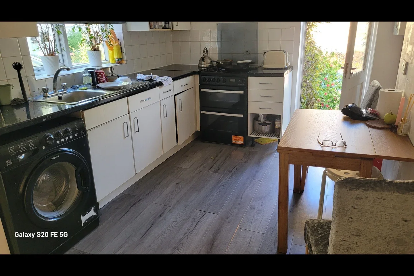 Room Iffley Road in Greater London