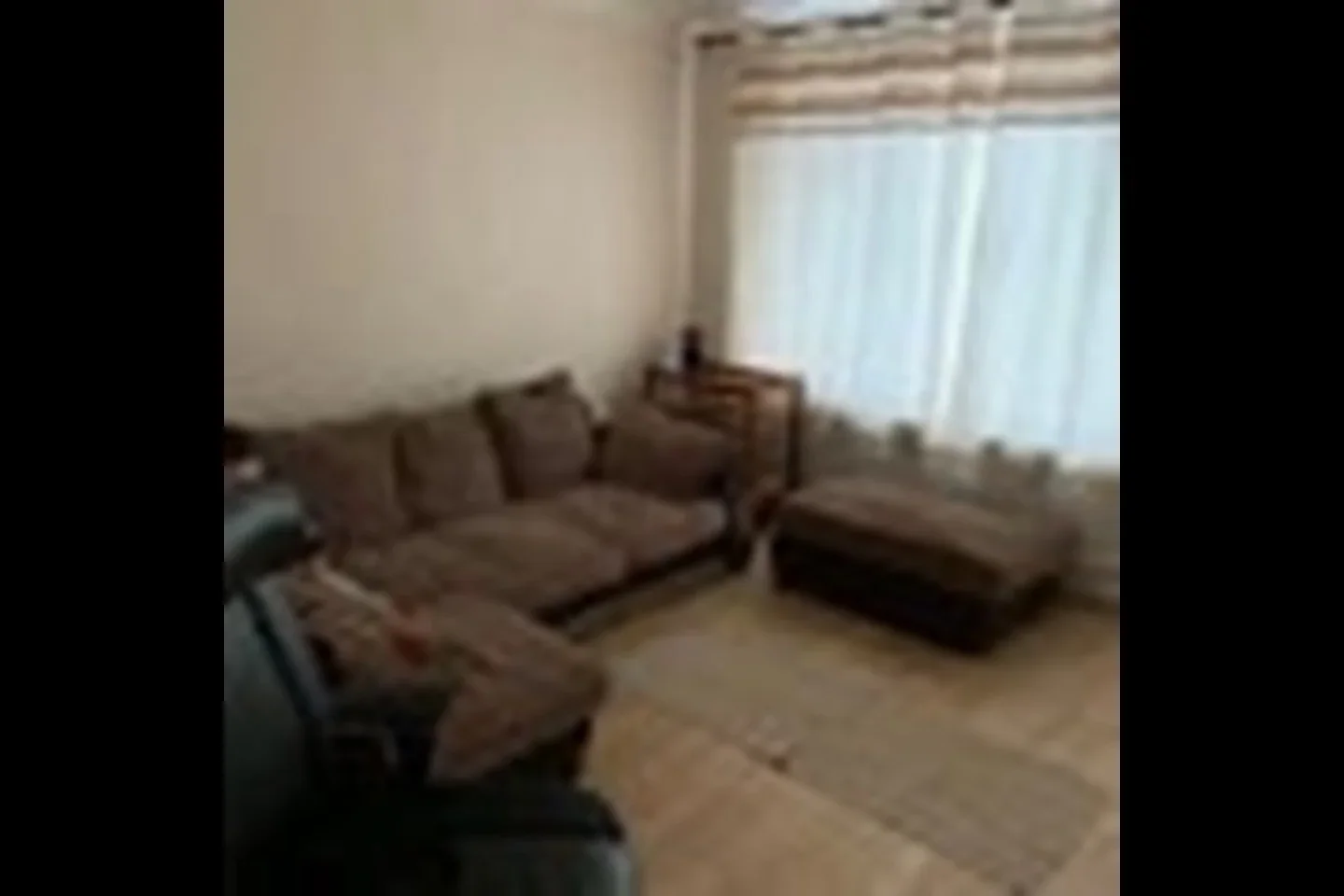 Room Crossbow Road in Greater London
