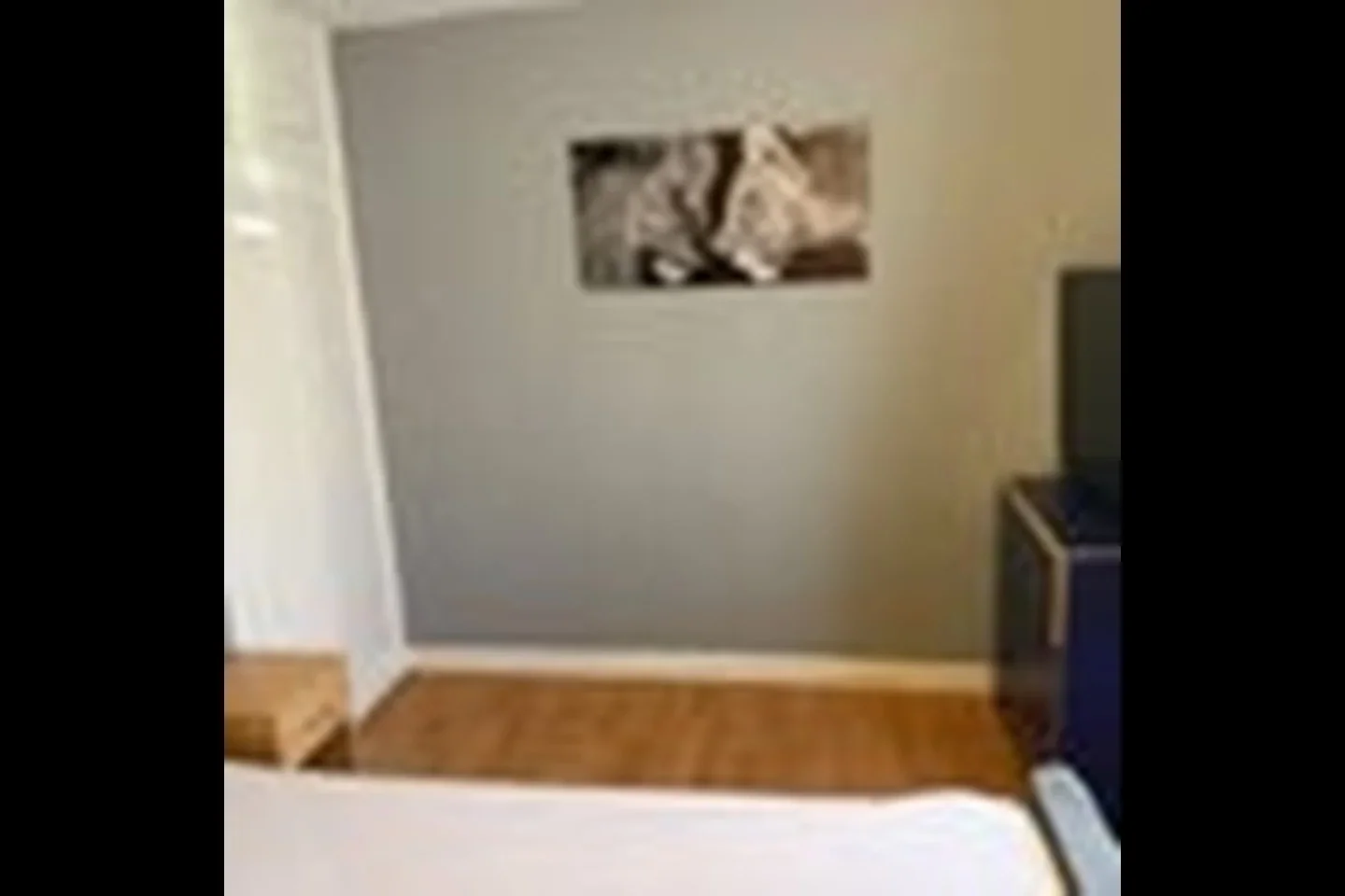Room Crossbow Road in Greater London