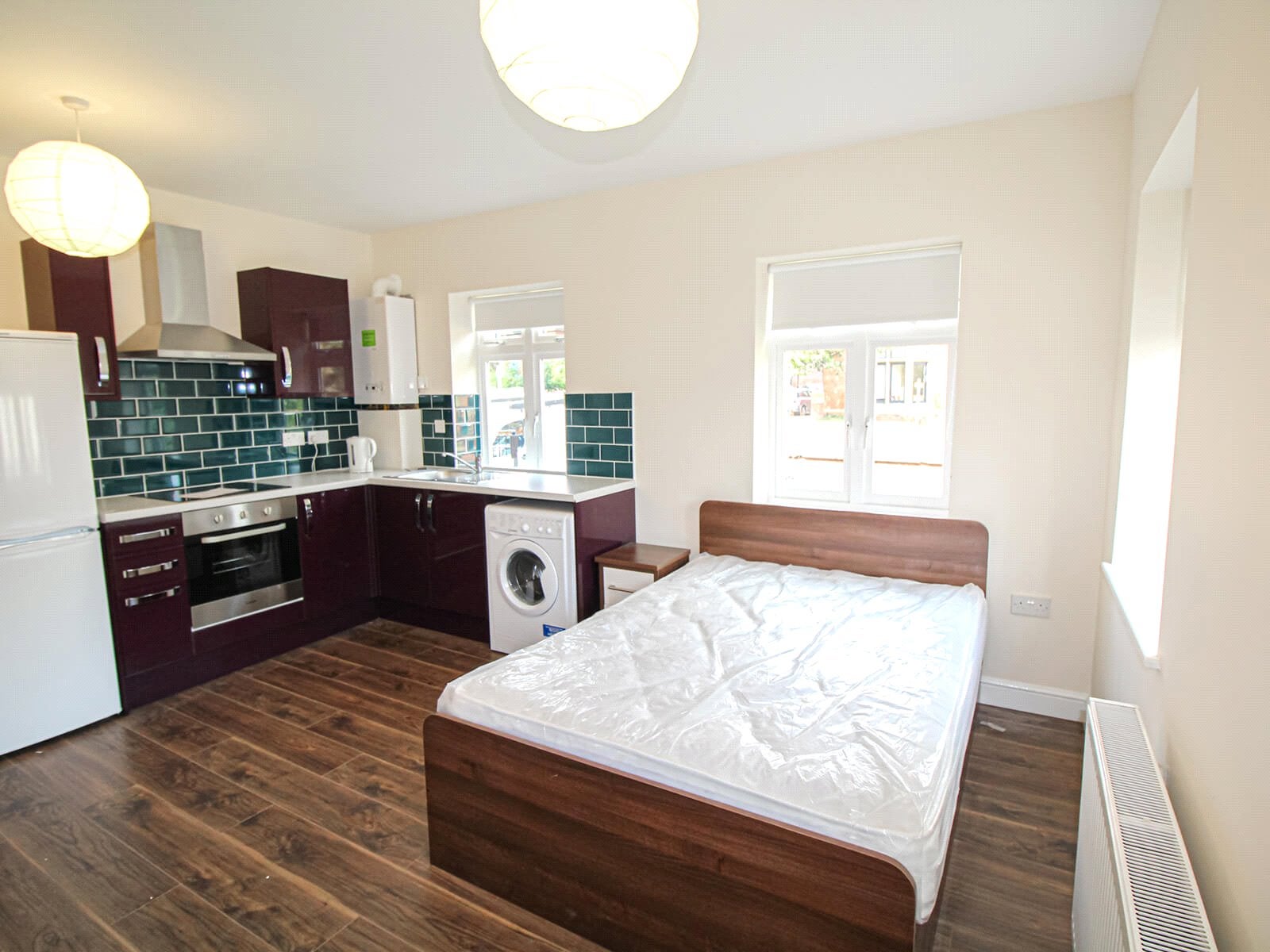 Room Clarendon Road in Leeds