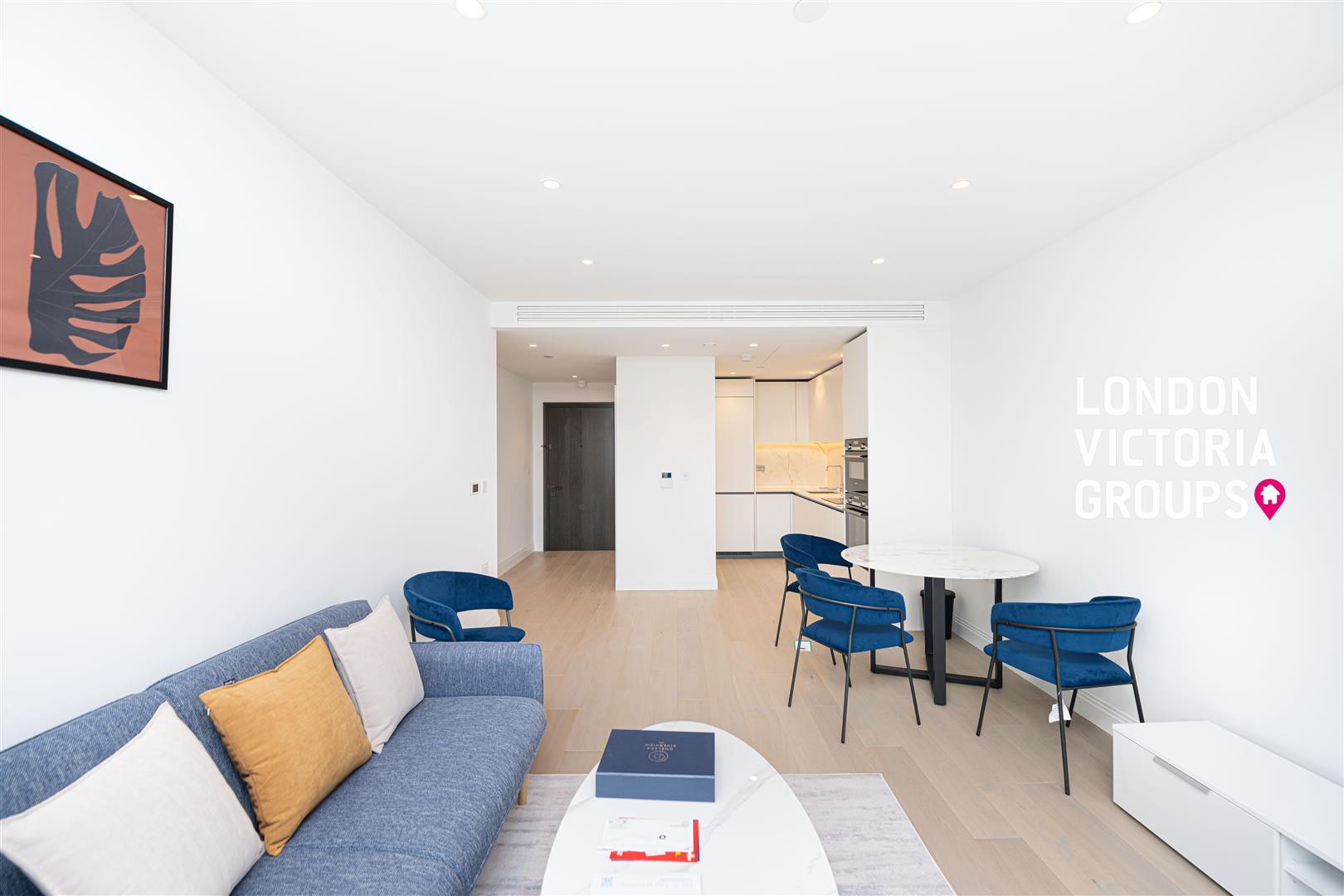 Flat William Morris Way in Greater London