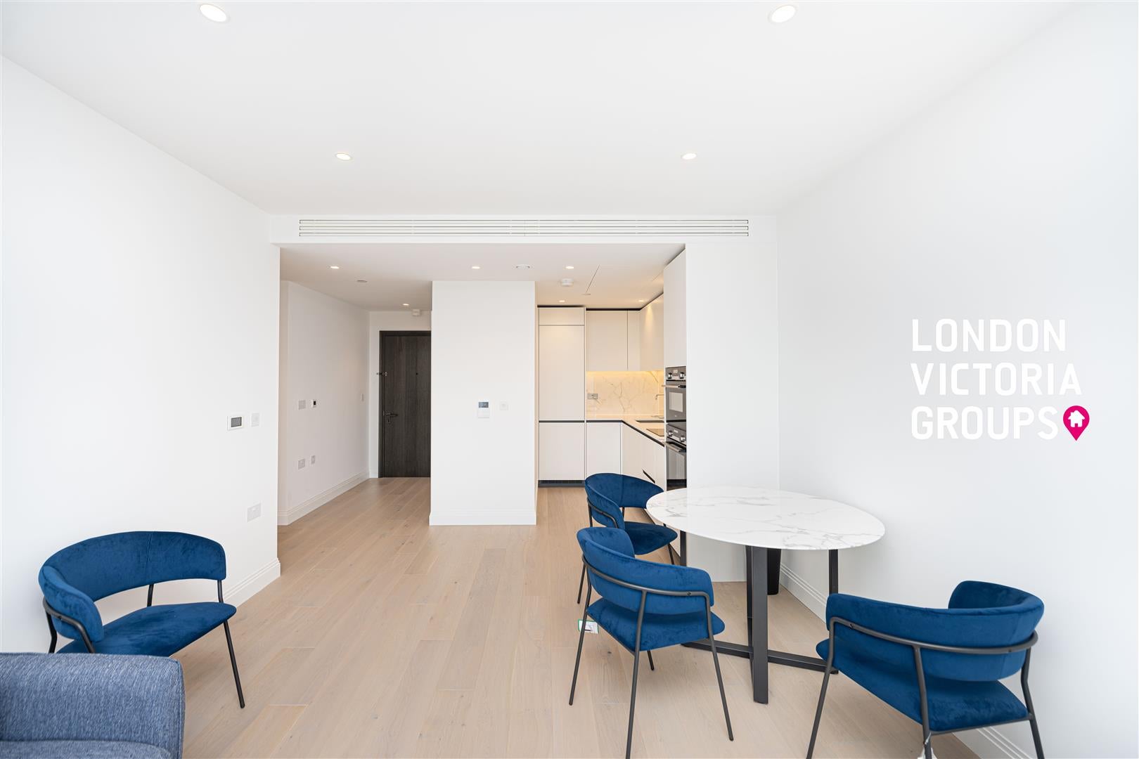 Flat William Morris Way in Greater London