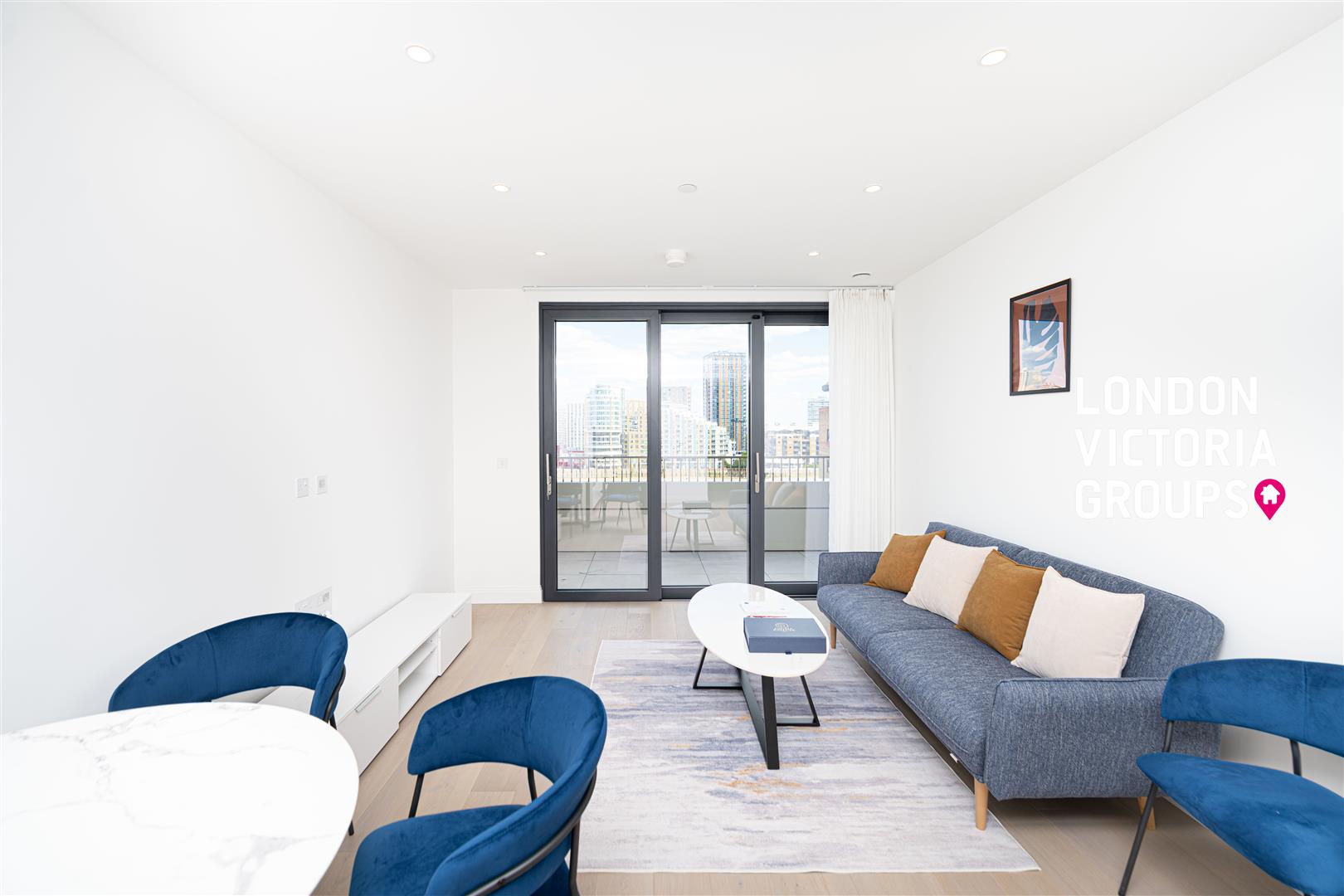 Flat William Morris Way in Greater London