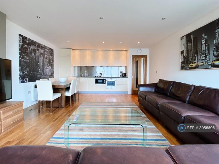 Flat William Jessop Way in Liverpool
