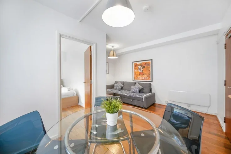 Flat Oxford Street in City of Westminster