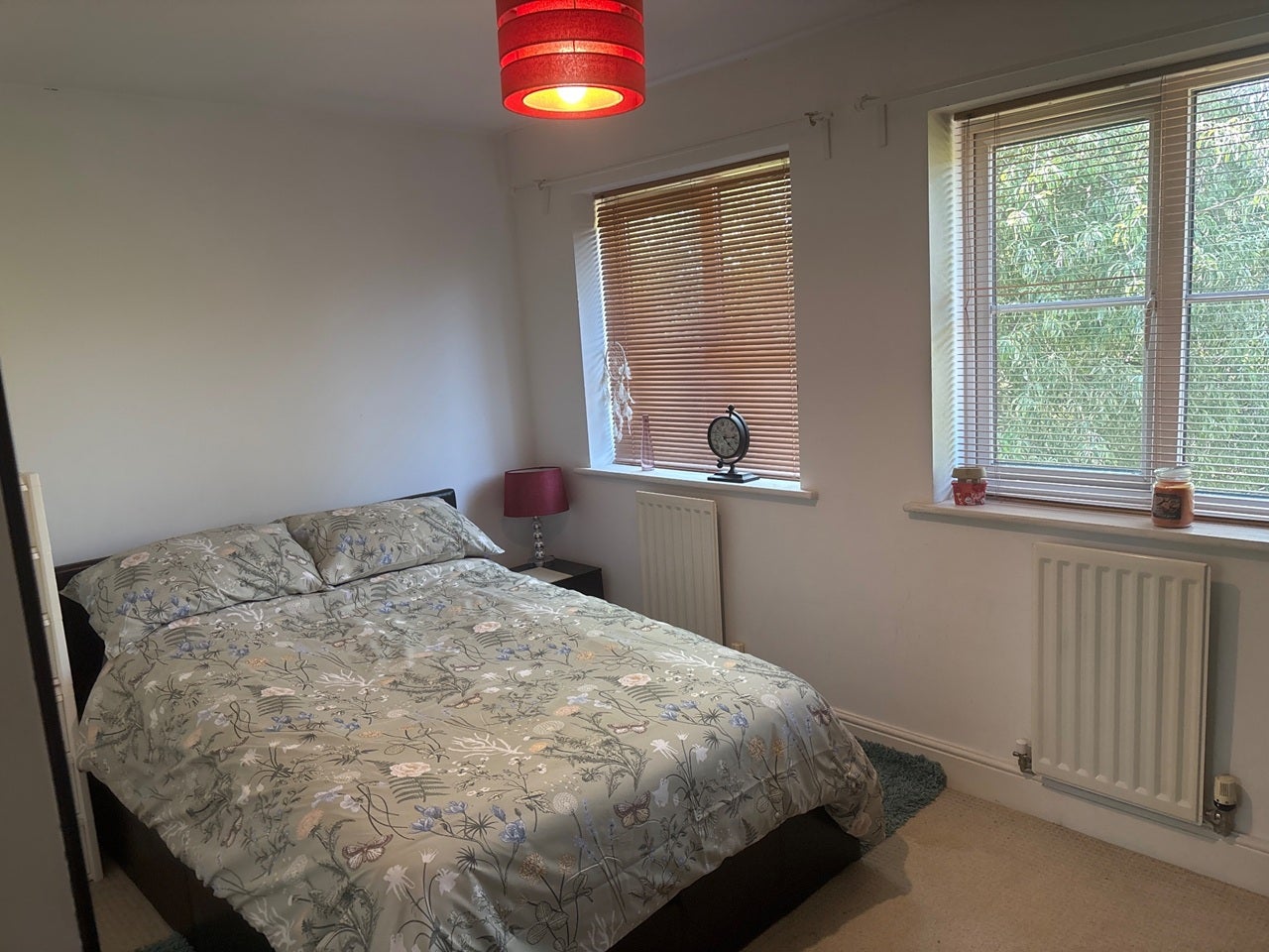 House Yew Tree Avenue in Manchester