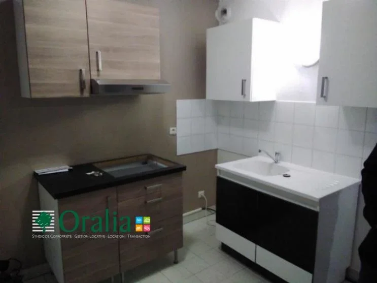 Flat Cours Docteur Long in Lyon