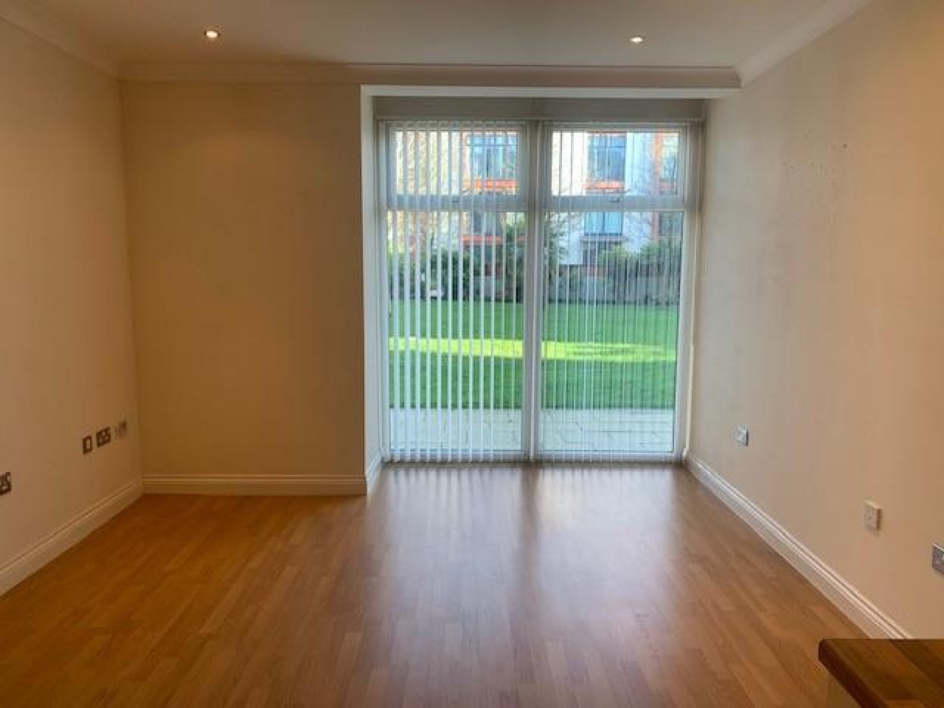 Flat Freshpool Way in Manchester