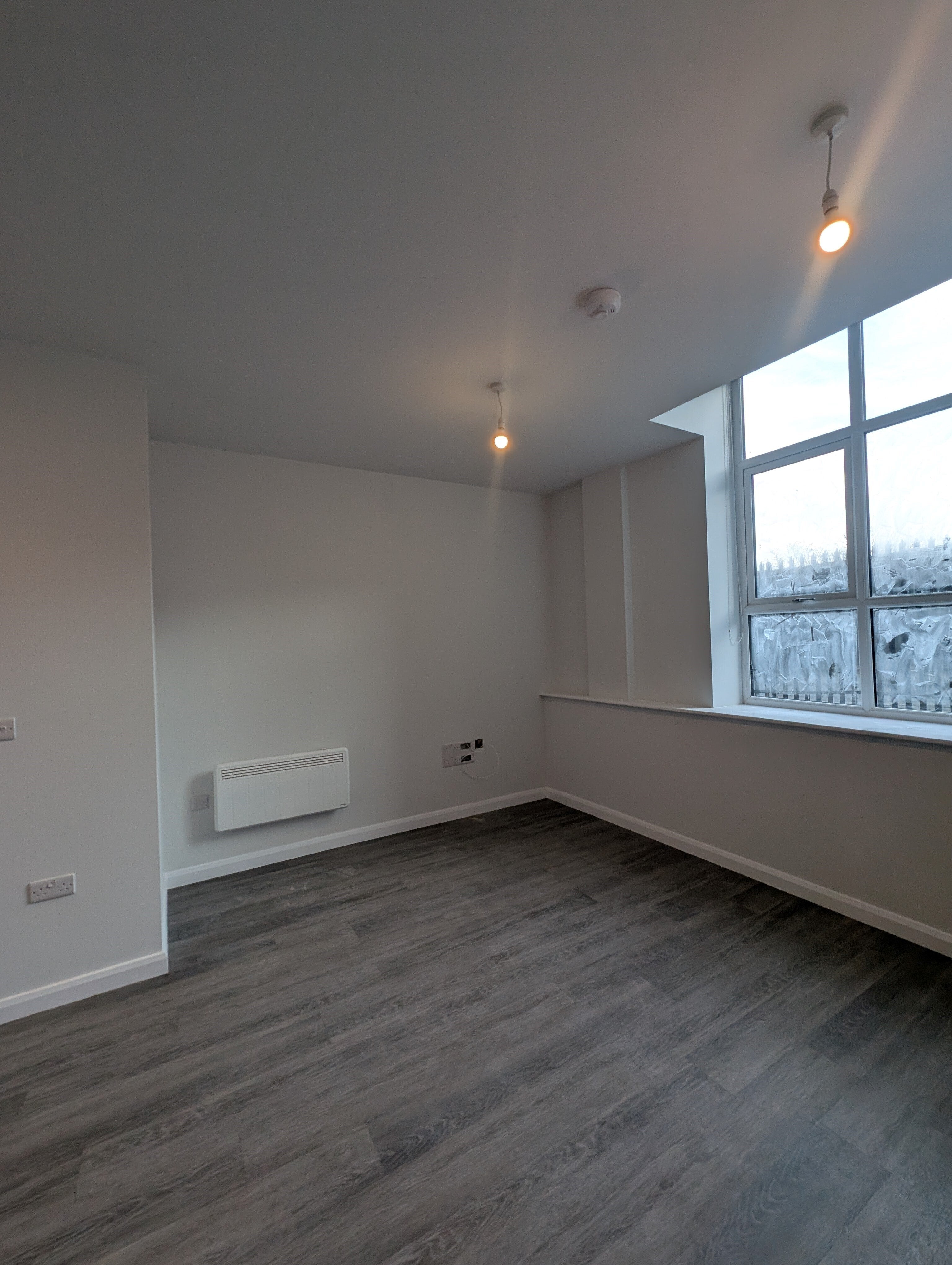 Flat Leyland Drive in Dudley