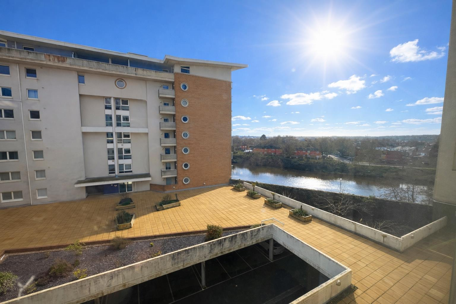 Flat Overstone Court in Cardiff