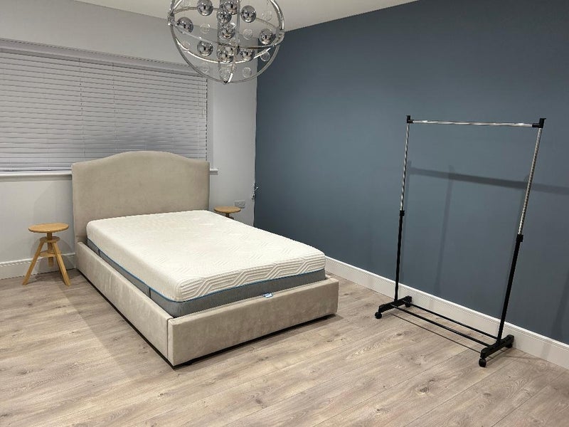 Room Stratford Road in Shirley