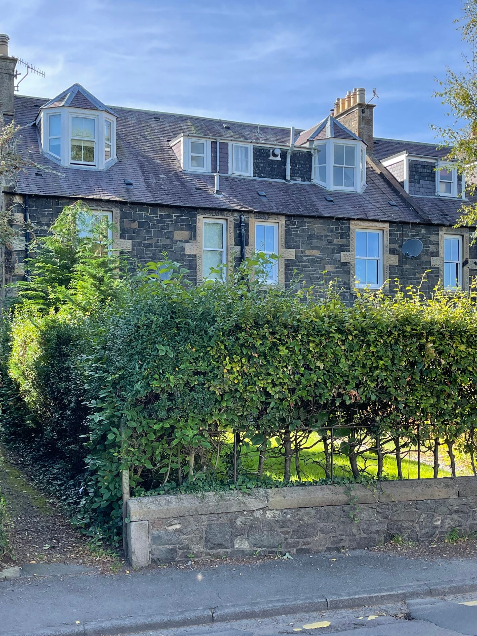Flat Rosetta Road in Peebles