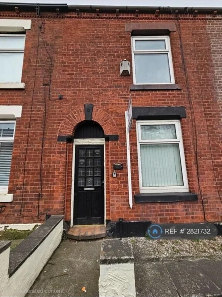 House Fields New Road in Chadderton