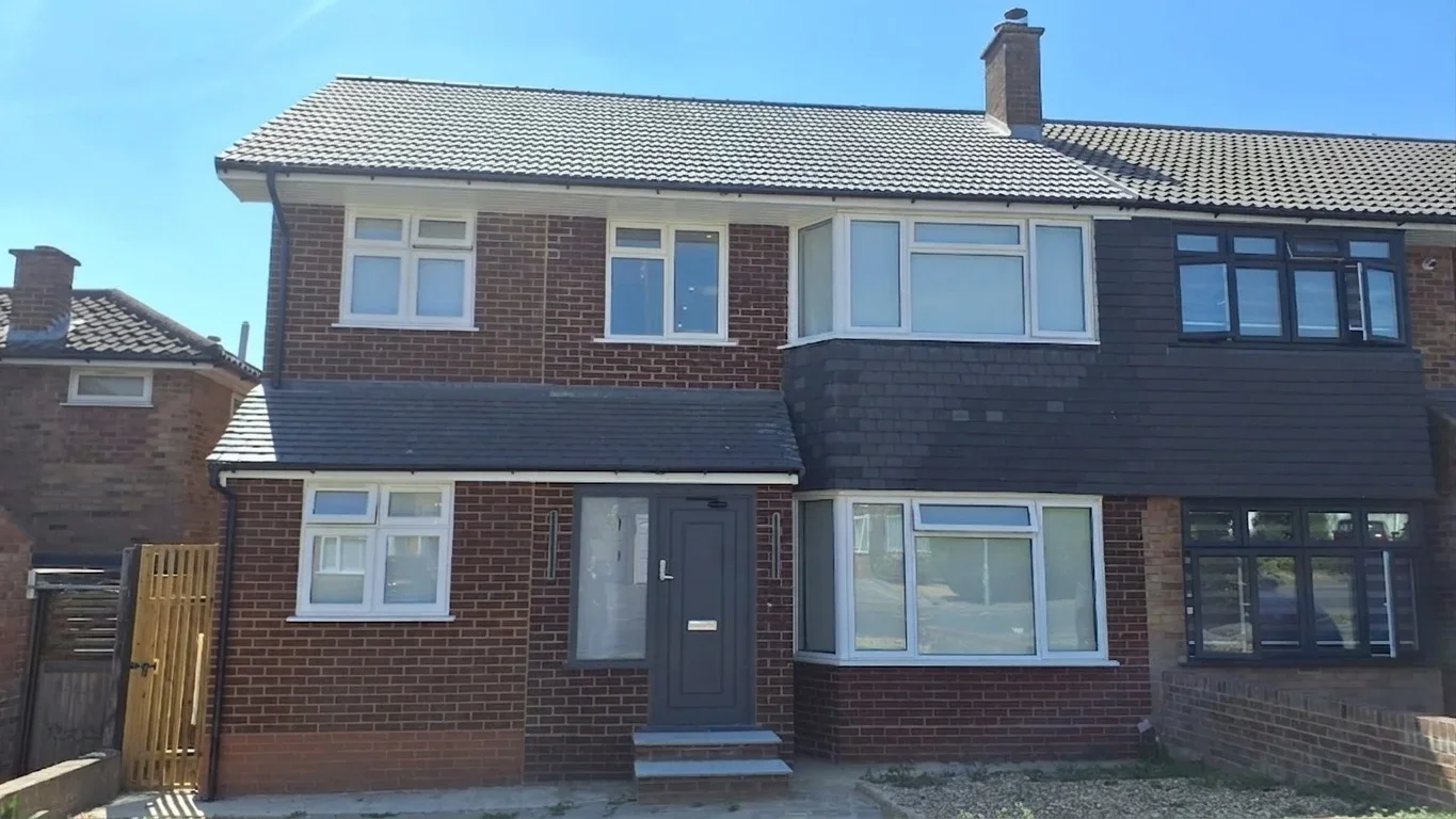 Room Torrington Drive in Hertsmere