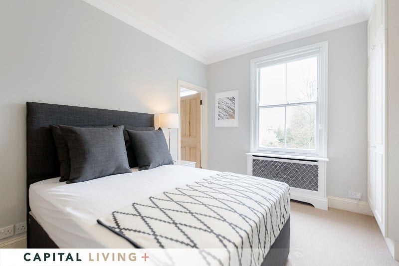 Room Clapham Road Estate in Greater London