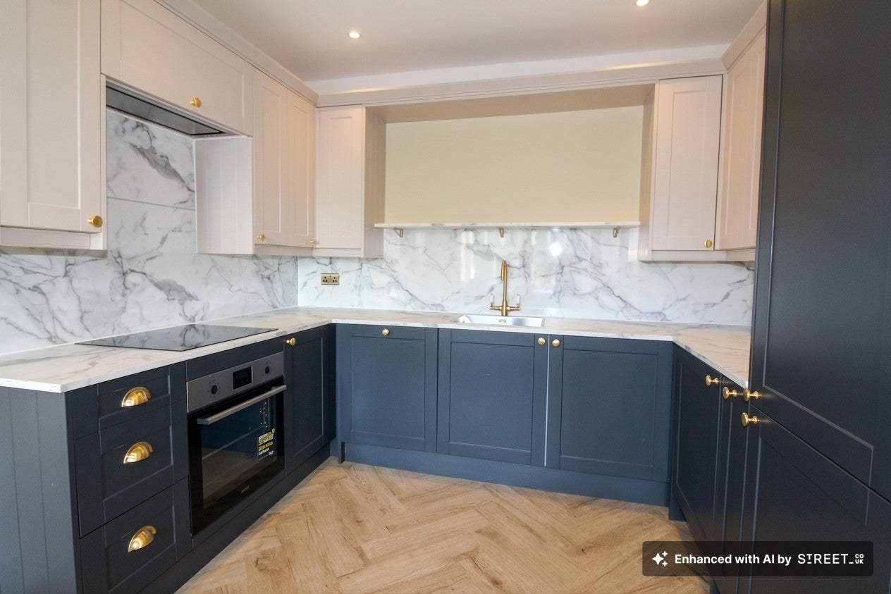 Flat Prospect Road in Royal Tunbridge Wells