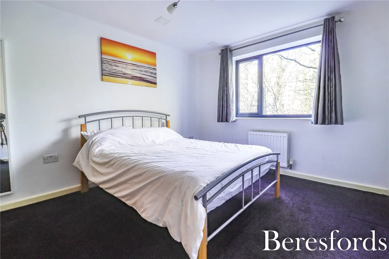 Flat Rollason Way in Brentwood