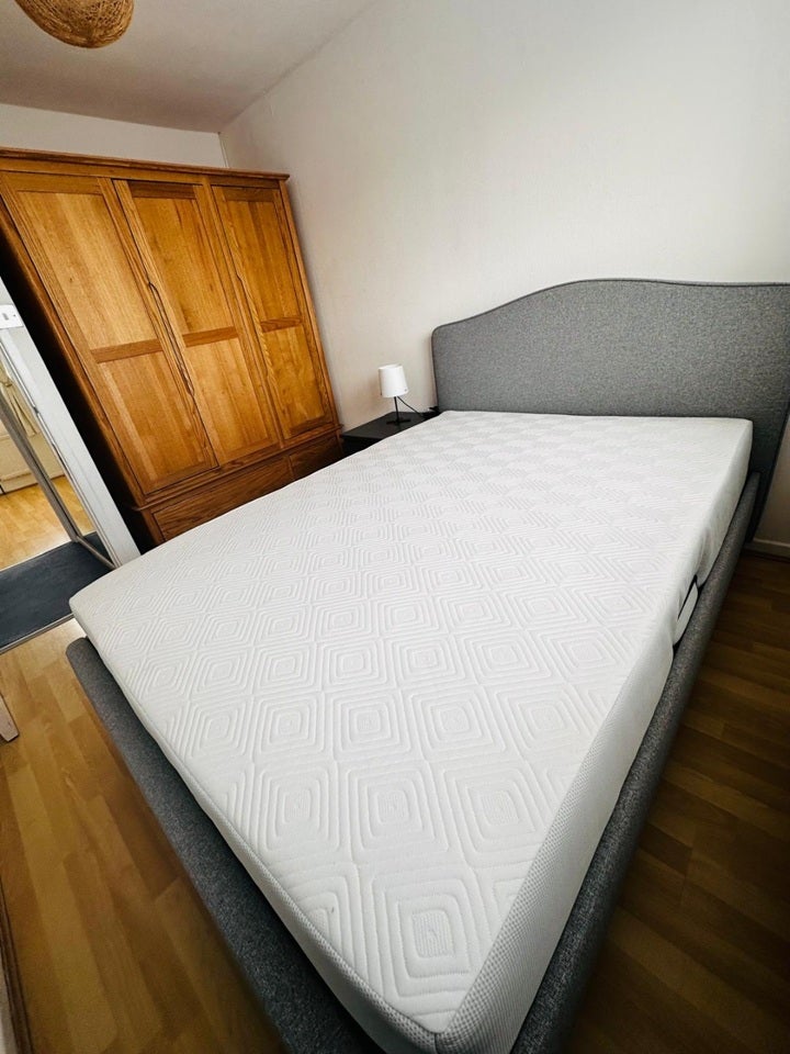 Room Arncliffe in Bracknell