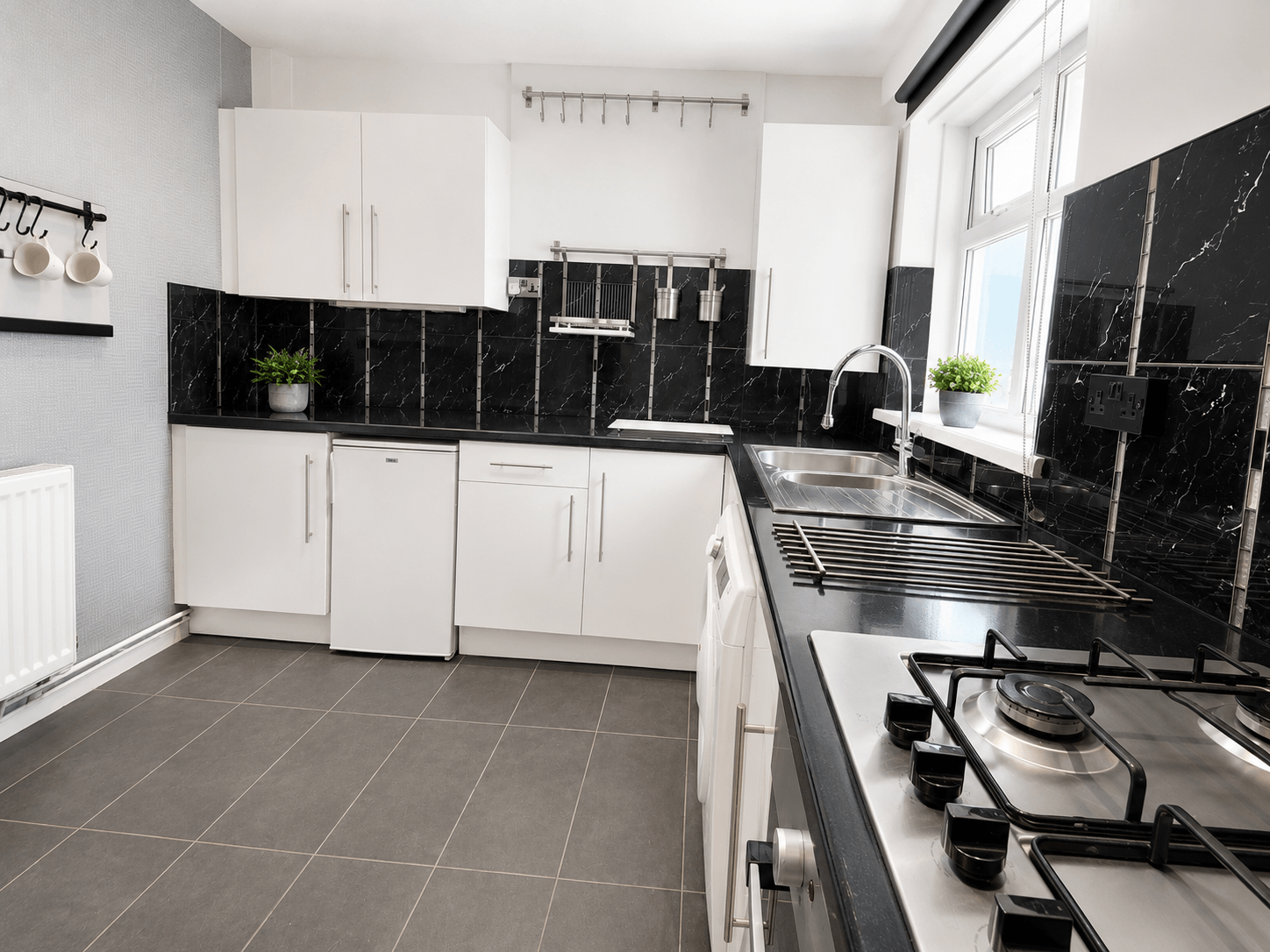 Flat Bramston Crescent in Coventry