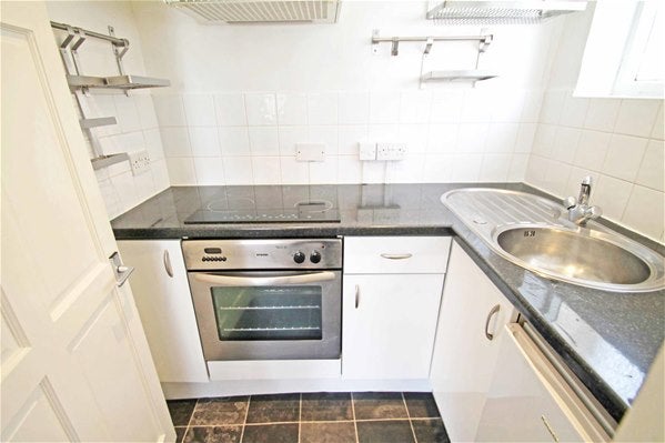 Flat Clarendon Villas in Portslade by Sea