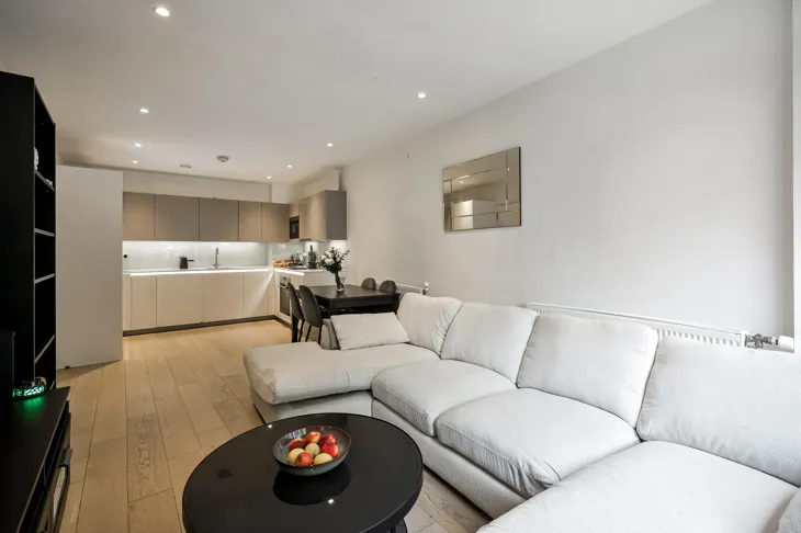 Flat Edgware Road in Greater London