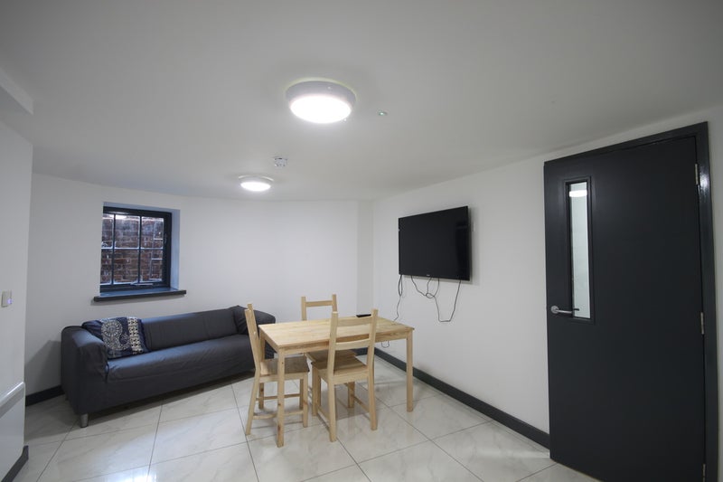 Room Seel Street in Liverpool