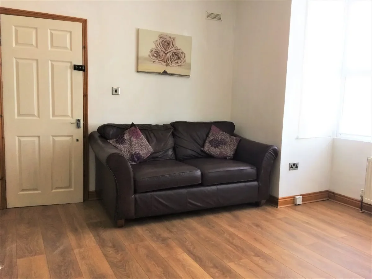 Flat Argyle Road in Greater London