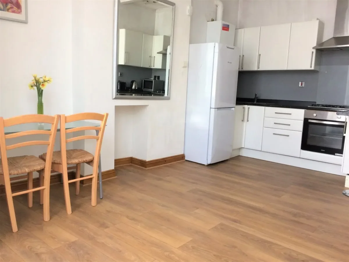 Flat Argyle Road in Greater London